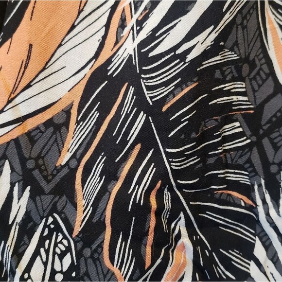 Torrid Plus NWT 3X Tropical Mini Floral Skater Skirt Black A-Line Smocked Waist - Picture 8 of 11